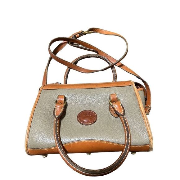 Dooney & Bourke Vintage Satchel Doctors bag pebbled leather buckle all weather - Picture 8 of 9